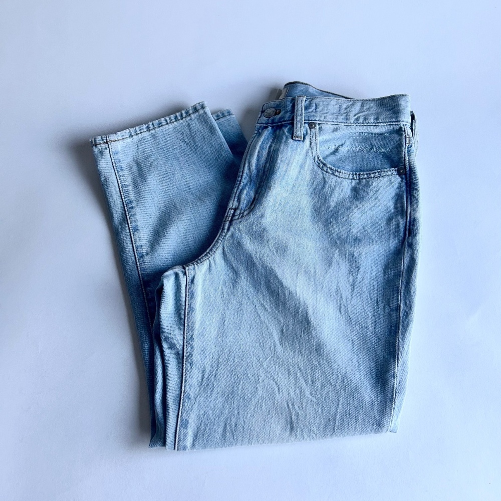 New Madewell Style H8958 Light Blue Denim Straight Leg Jeans size 28P